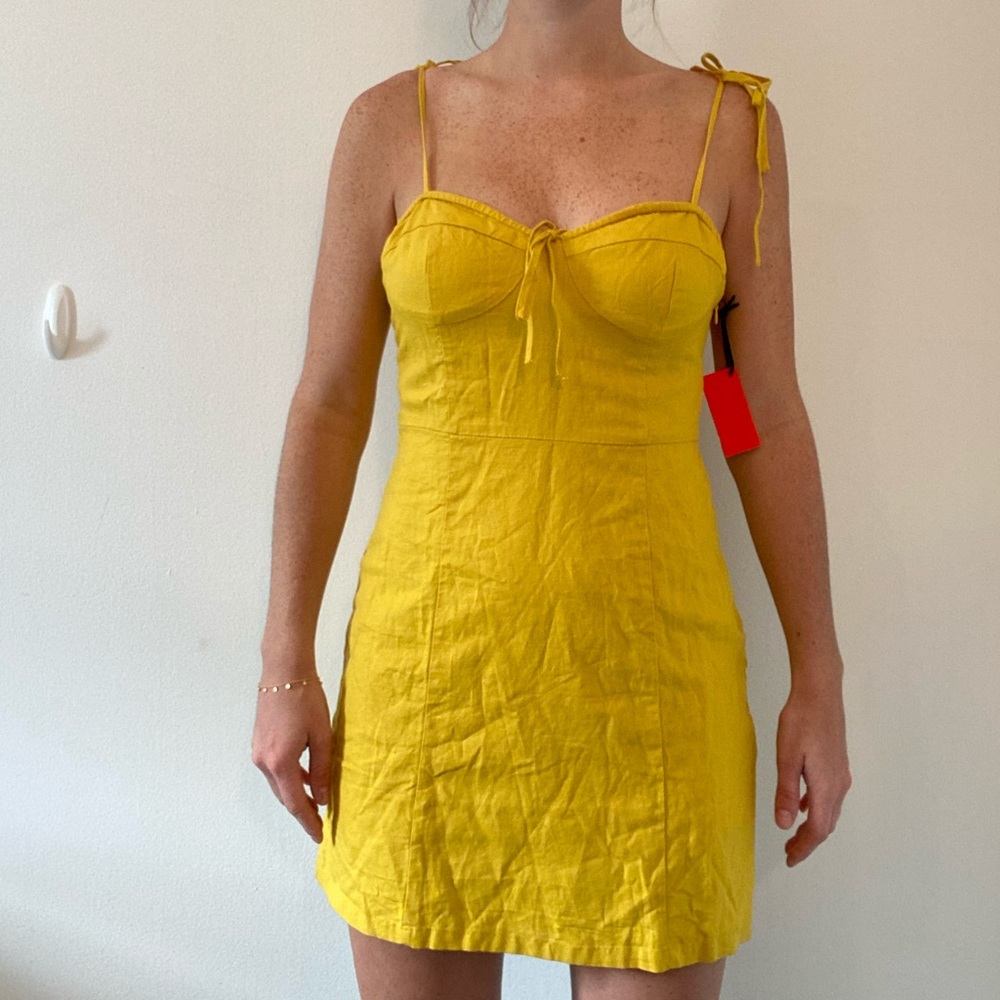 Yellow tie-strap straight mini dress